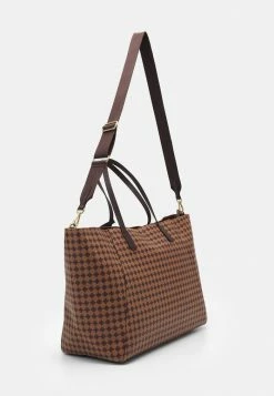 Budget 🌟 By Malene Birger NIVO - Weekend Bag - Dark Plum ✔️ -By Malene Birger shop 02b73bd492a64fd993114e57b8ffc1a4