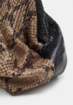 Buy 😍 By Malene Birger REESE - Clutch - Tannin ❤️ -By Malene Birger shop 07d00f724e3c45f0ac845a4f8f026d7e