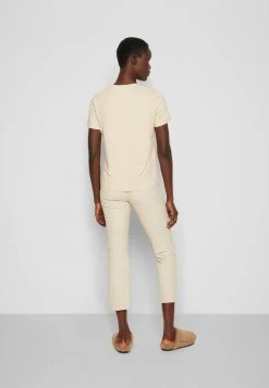 Promo 🌟 By Malene Birger DESMOS - Basic T-shirt - Almond 🔔 -By Malene Birger shop 0b43a4fae76b403da8dbf4e9e8e25d07