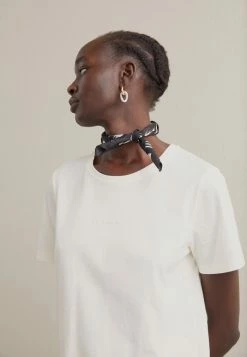 Best Sale ⭐ By Malene Birger DESMOS - Basic T-shirt - Whisper White 🥰 -By Malene Birger shop 10168808d7114da5ac4dfc7eaac25cae