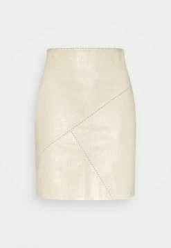 By Malene Birger shop -By Malene Birger shop 18a39fad8d6a4afab4f924816c5ae848