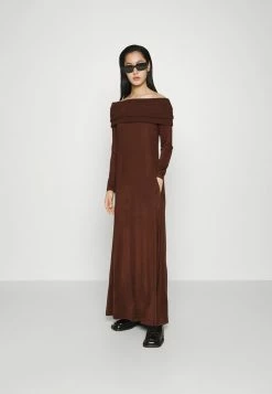 By Malene Birger shop -By Malene Birger shop 197f9b2197a64c438890f60b9e9d6f7e