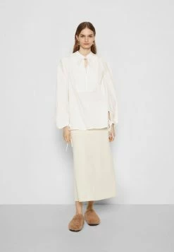 Best deal 💯 By Malene Birger BALTAS - Blouse - Tinted White 🌟 -By Malene Birger shop 201241272a1e44359d28c94a30530482