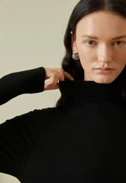 Best Pirce ✔️ By Malene Birger NILAH - Long Sleeved Top - Black ✨ -By Malene Birger shop 2a9c23487ebf457691922b247615ce1c