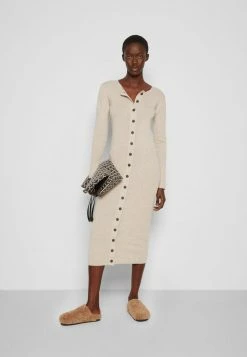 Buy 😍 By Malene Birger FIONE - Jumper 👗 Dress - Cement 🌟 -By Malene Birger shop 361b5656faba4fa5bed4d79e889da87e