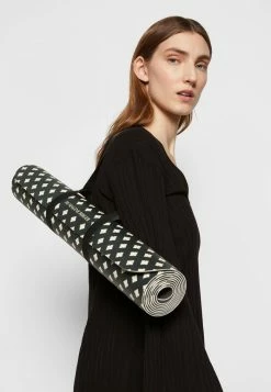 Coupon ❤️ By Malene Birger IRISANDRA - Jumper - Black 👍 -By Malene Birger shop 3b9a2cc0844b4b96800a37d97613a804