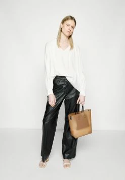 New ✔️ By Malene Birger ROSANDA - Blouse - Soft White 🔔 -By Malene Birger shop 3bbbfbec512340e580f2ca9c2cac547c