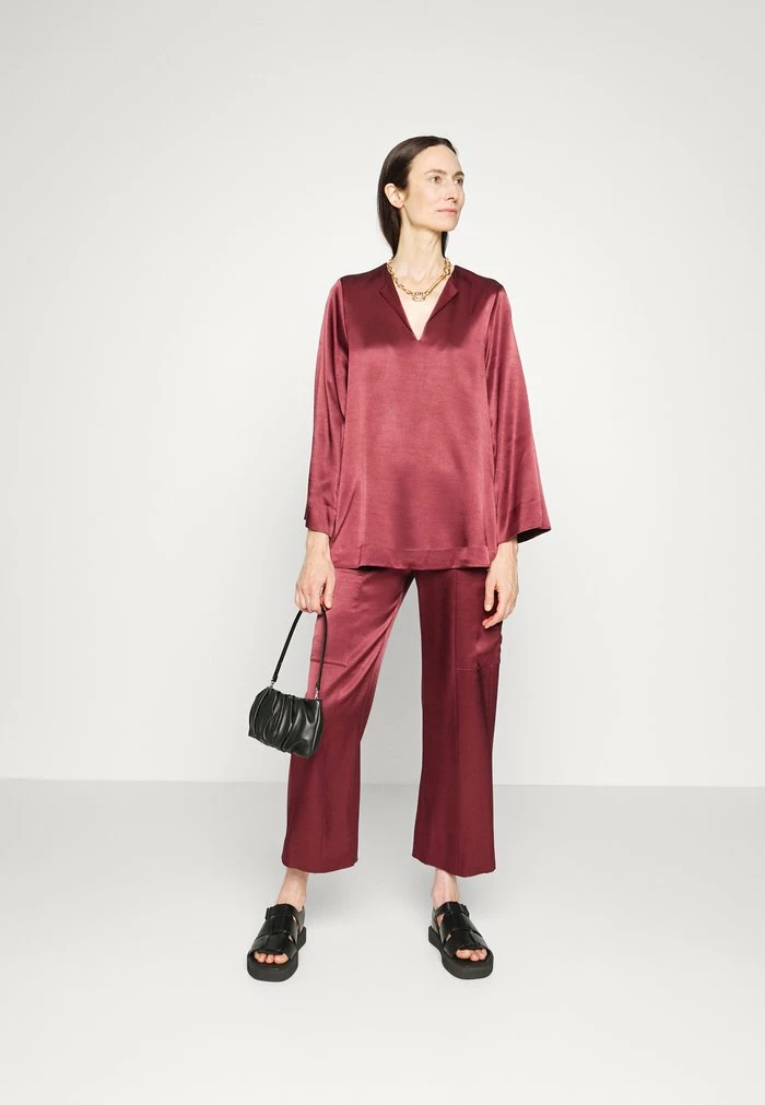 EVILIA - Trousers - burgundy Cheap ⌛ By Malene Birger EVILIA - Trousers - Burgundy ❤️ -By Malene Birger shop 46cf42ba71624d839c2e624a129f9262