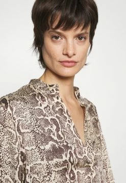 Brand new 🤩 By Malene Birger MABILLON - Blouse - Wood ⌛ -By Malene Birger shop 4988876067094e7794be8784f8899a28