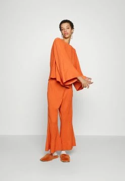 By Malene Birger shop -By Malene Birger shop 49e26dcecd34401c92a1e34c99160d3b