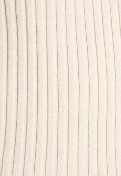 Budget 🧨 By Malene Birger AJUNIE - Basic T-shirt - Cream Snow 🤩 -By Malene Birger shop 4a7a288825a64f6f9aac8d2064668644