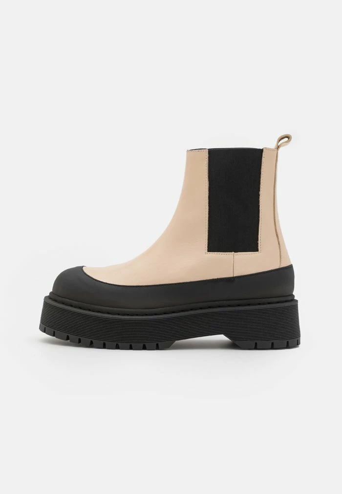 KILAS - Platform ankle boots - wood Discount ๐ By Malene Birger KILAS - Platform Ankle ๐ฅพ Boots - Wood โค๏ธ -By Malene Birger shop 587f5dc13684491dbeef140335f31d9c