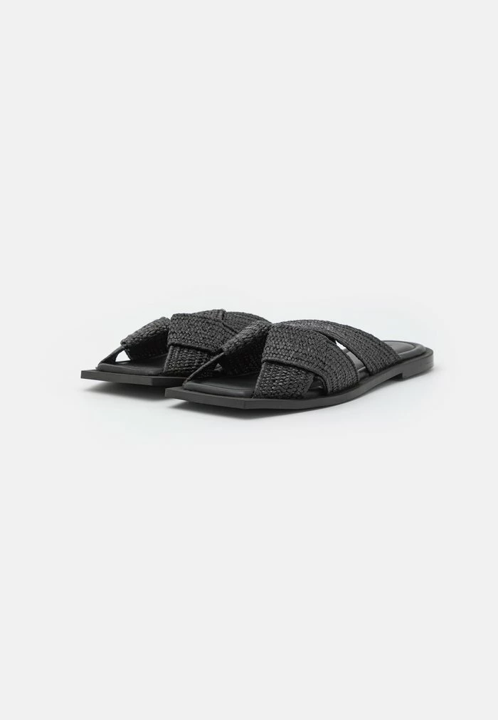 BREOLA - Mules - black Promo ๐ By Malene Birger BREOLA - Mules - Black ๐ -By Malene Birger shop 595d937711c9456caba16842815a16d1