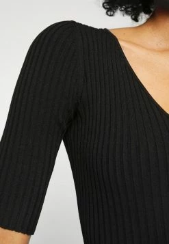 Wholesale ❤️ By Malene Birger AJUNIE - Basic T-shirt - Black ⭐ -By Malene Birger shop 65a7e6322a7242638790b0c013d74680