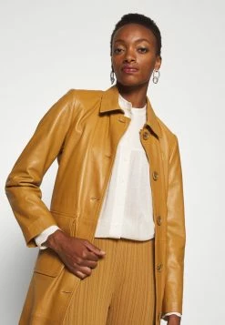 Buy ⌛ By Malene Birger REIBENA - Button-down Blouse - Cream ✔️ -By Malene Birger shop 69abea38b0284ababeb63759d5f213d4