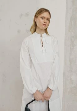 Discount ❤️ By Malene Birger BALTARA - Day 👗 Dress - Tinted White 👏 -By Malene Birger shop 6fa11f090a8f4596b39800b65c2b76be