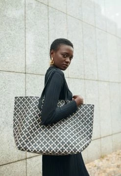 Brand new 🥰 By Malene Birger ABI TOTE - Tote Bag - Black 👍 -By Malene Birger shop 70b4b0526d7d42049773fafea4c867b8