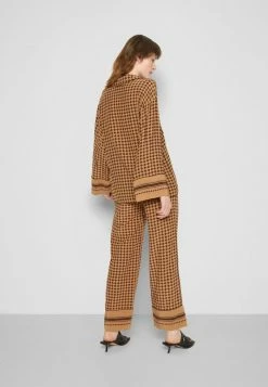 Outlet 👍 By Malene Birger AMANNA 👕 SHIRT - Button-down Blouse - Drab Chino 🌟 3 Outlet 👍 By Malene Birger AMANNA 👕 SHIRT - Button-down Blouse - Drab Chino 🌟 -By Malene Birger shop 720d9a744c824eb6969073fef2a1308a