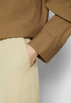 Buy 👍 By Malene Birger LUCASSINO - Trousers - Pale Olive Green 🥰 -By Malene Birger shop 724df489df2145e482d587d74b1031b8