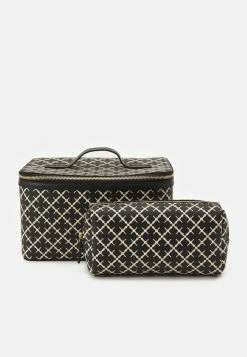 New 😉 By Malene Birger BAE BEAUTY SET - Wash Bag - Black ⭐ -By Malene Birger shop 856d78467ddc4832b4e8fba484e44020
