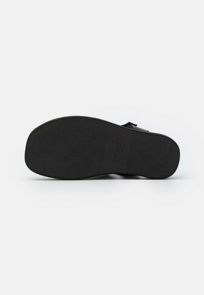KLEVA - Platform sandals - black Outlet โค๏ธ By Malene Birger KLEVA - Platform ๐ฉด Sandals - Black ๐ -By Malene Birger shop 8876402220a44fa092de6de437aa8516