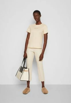 Promo 🌟 By Malene Birger DESMOS - Basic T-shirt - Almond 🔔 -By Malene Birger shop 89a5ccc76ab342b0a4abc7afbdd9155a