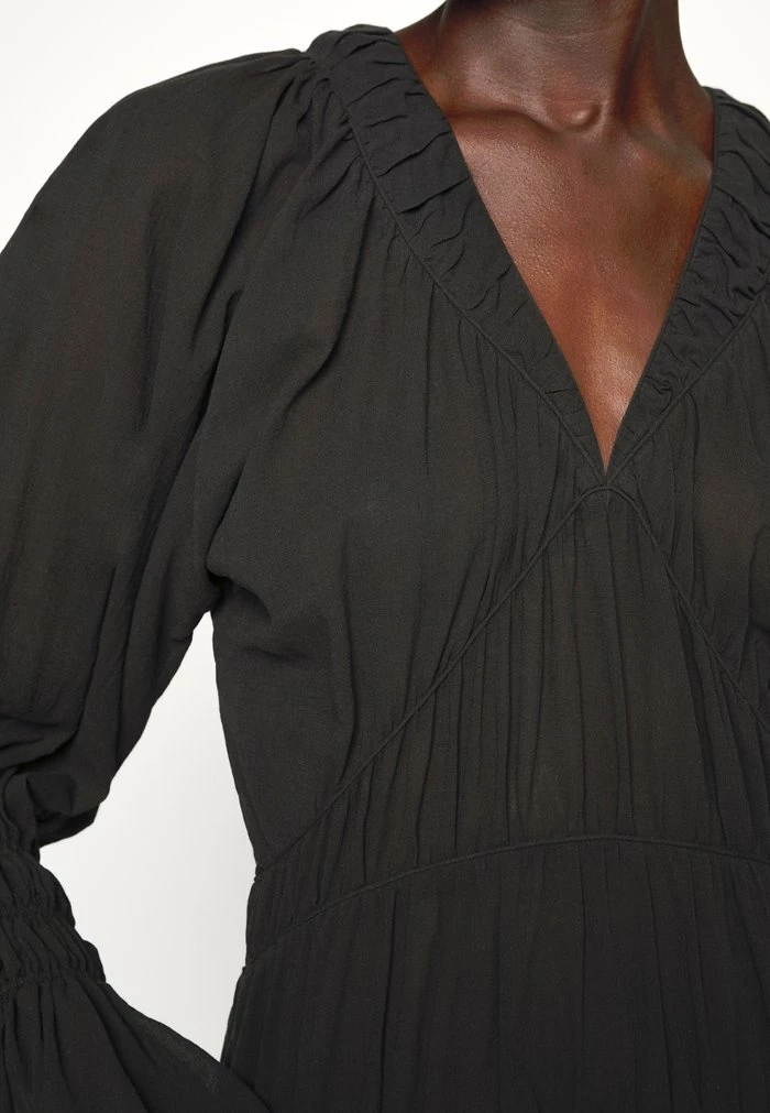 AHYENNA - Day dress - black Discount โ By Malene Birger AHYENNA - Day ๐ Dress - Black โญ -By Malene Birger shop 8e18454794004721b3dc42b3bc932f6b