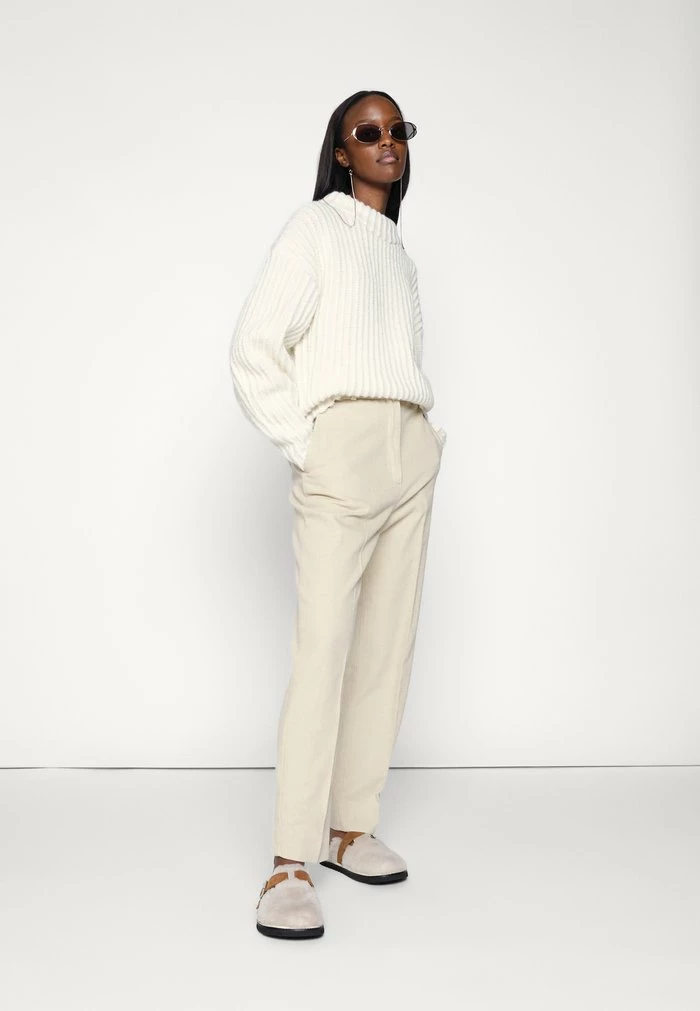 ASSUKA - Trousers - light sand Promo ๐งจ By Malene Birger ASSUKA - Trousers - Light Sand ๐ -By Malene Birger shop a1e269981f6b4ff691600fae98cef9ce