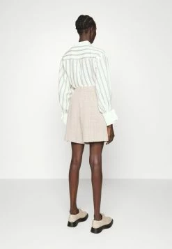 Best Pirce 🎉 By Malene Birger PACCAS - Shorts - Nature 🎁 -By Malene Birger shop a6f346bd9a614fa8b16868079dd7f793