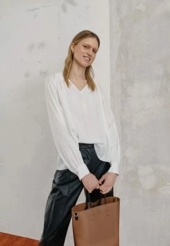 New ✔️ By Malene Birger ROSANDA - Blouse - Soft White 🔔 -By Malene Birger shop a829f4bd8e98472ab1bbb22f1f6b16a4