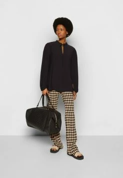 Coupon ❤️ By Malene Birger BALTA - Blouse - Black ✨ -By Malene Birger shop c1c5bae57d794cabb58b013c79c13476