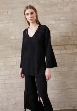 Coupon โค๏ธ By Malene Birger IRISANDRA - Jumper - Black ๐