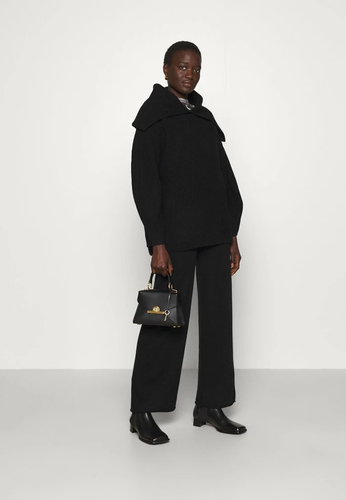 AMIRLA - Trousers - black Hot Sale ๐ By Malene Birger AMIRLA - Trousers - Black โ๏ธ -By Malene Birger shop e179640b996b4f9e9ceda71933da9071