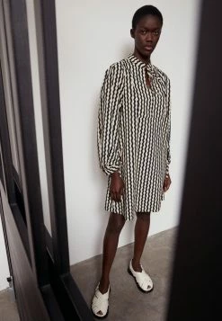 Best deal 🎁 By Malene Birger BALTARA - Day 👗 Dress - Spring ❤️