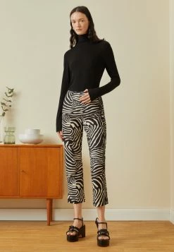 Best Pirce โ๏ธ By Malene Birger NILAH - Long Sleeved Top - Black โจ