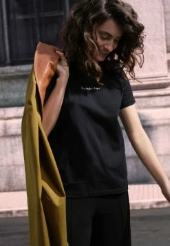 Wholesale 🌟 By Malene Birger DESMOS - Basic T-shirt - Black 🎁