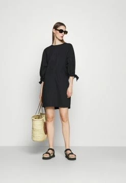 By Malene Birger shop -By Malene Birger shop efb48d200dd2462ba6500fb9152a3160