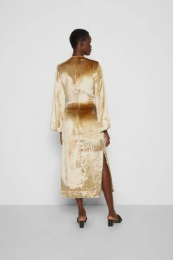 Cheapest ⌛ By Malene Birger BARISE - Cocktail 👗 Dress / Party 👗 Dress - Gold 🎉 3 Cheapest ⌛ By Malene Birger BARISE - Cocktail 👗 Dress / Party 👗 Dress - Gold 🎉 -By Malene Birger shop f05a8614265544608b1a3afda40a3011