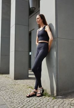 Top 10 ⭐ By Malene Birger ESSENTIALS JAZMIN - Blouse - Svart ⌛ 2 Top 10 ⭐ By Malene Birger ESSENTIALS JAZMIN - Blouse - Svart ⌛ -By Malene Birger shop f480464111ed4ce597f4c5143ba4e9b5