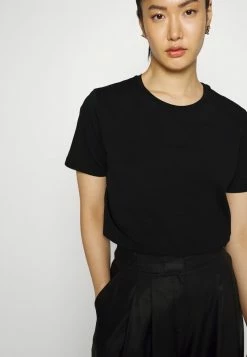 Flash Sale 🤩 By Malene Birger DESMOS - Basic T-shirt - Black 🤩 -By Malene Birger shop f7498072b79348119be415d39f3e334c