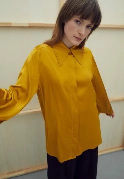 Budget 😀 By Malene Birger ROSIANNA - Button-down Blouse - Golden Apricot 👏
