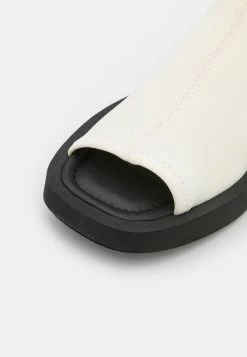 Brand new 🔥 By Malene Birger PERNILLAS - Ankle Cuff 🩴 Sandals - Cream ✨ -By Malene Birger shop ffe82697d1eb4686b463694053fde4c5